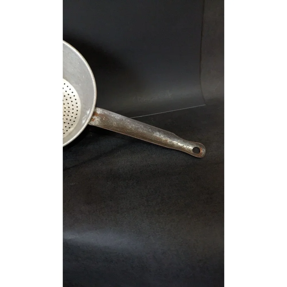 vtg Aluminum Colander Strainer Long Handle Resting Hook Silver Rustic‎ Kitchen